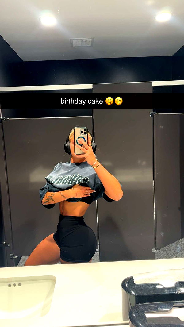 abigailwhhitee image ~ Altpins