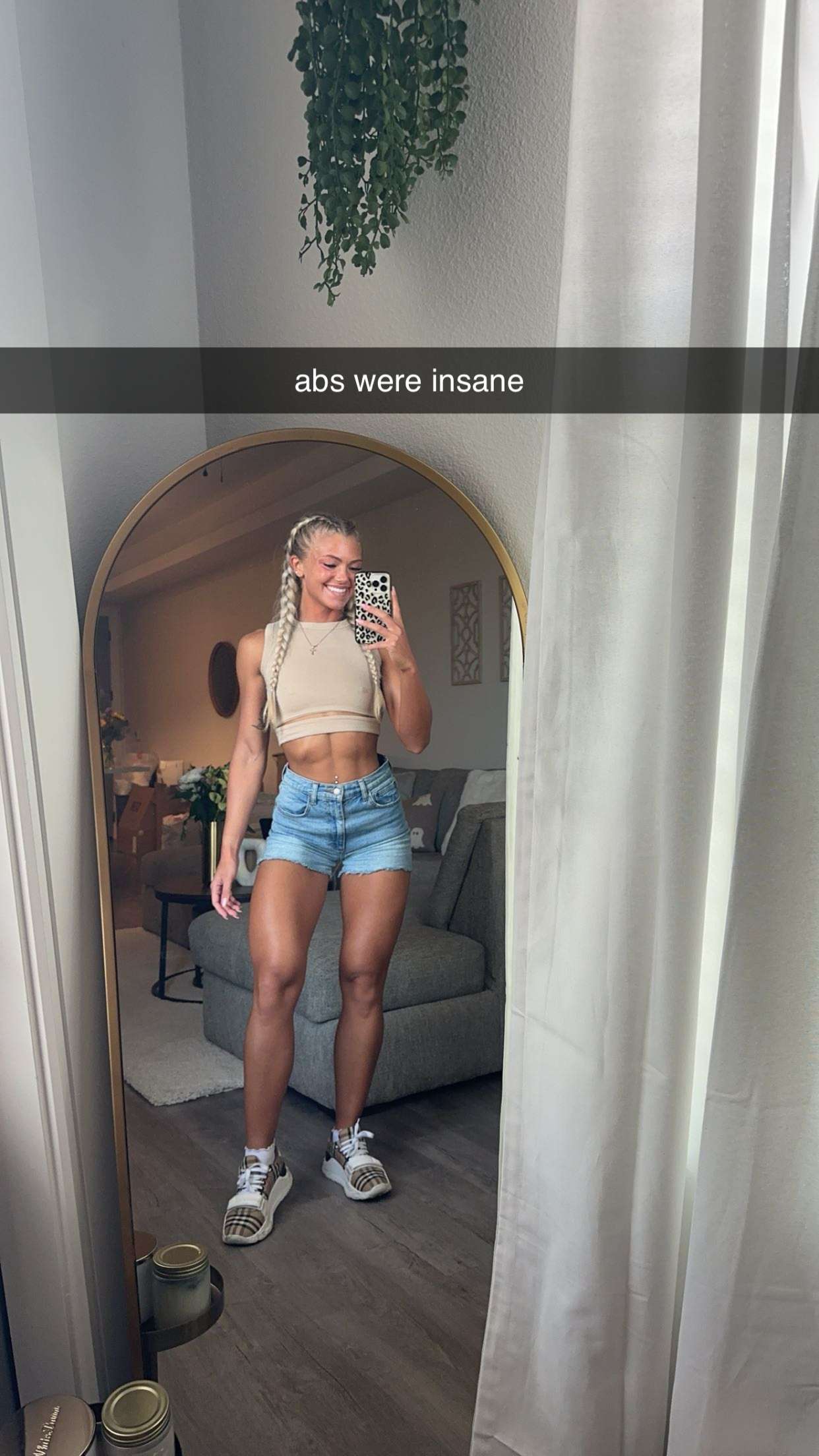 abigailwhhitee snapchat image archive image