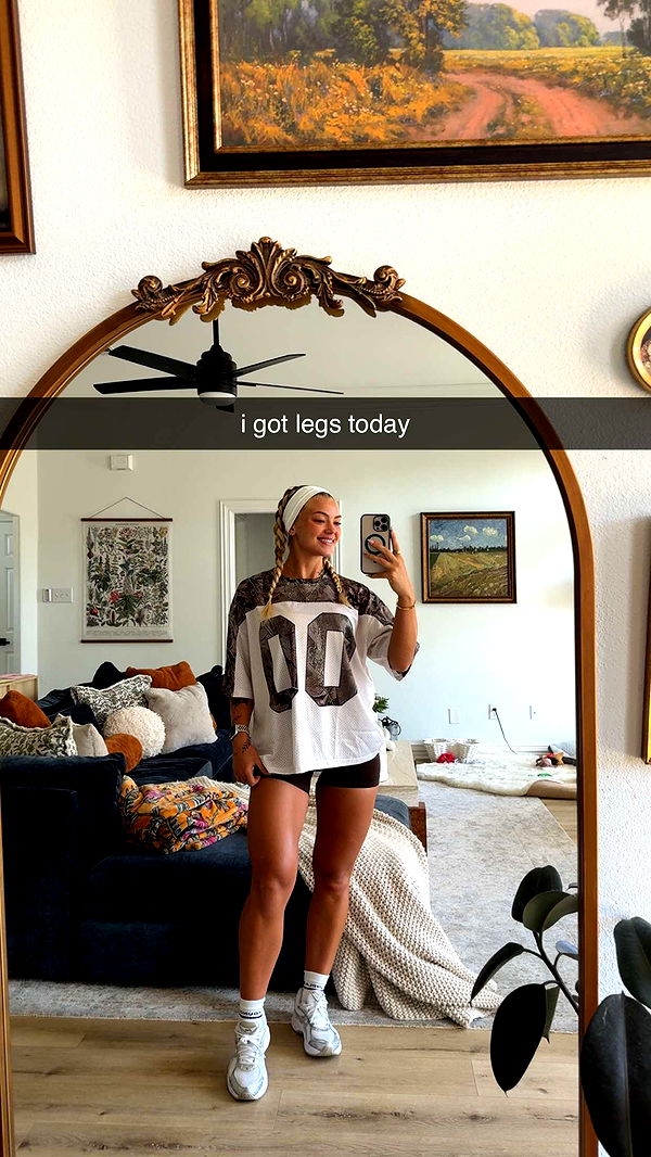 abigailwhhitee image ~ Altpins