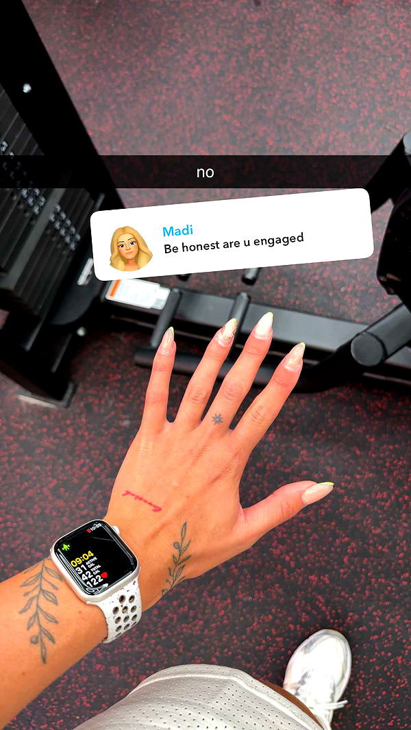 abigailwhhitee image ~ Altpins