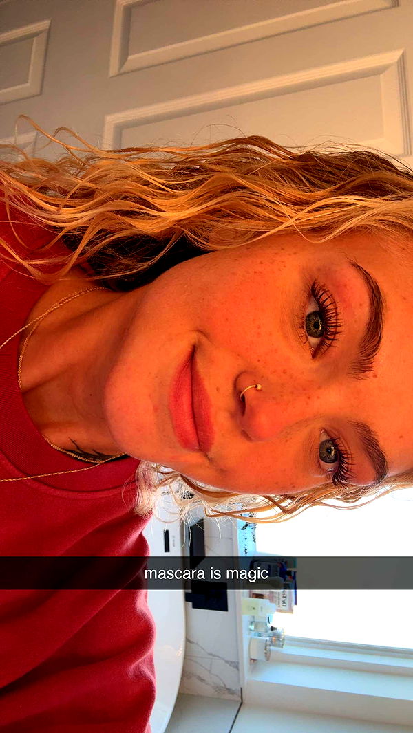 abigailwhhitee image ~ Altpins