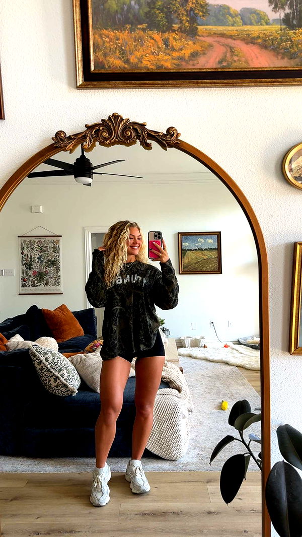 abigailwhhitee image ~ Altpins