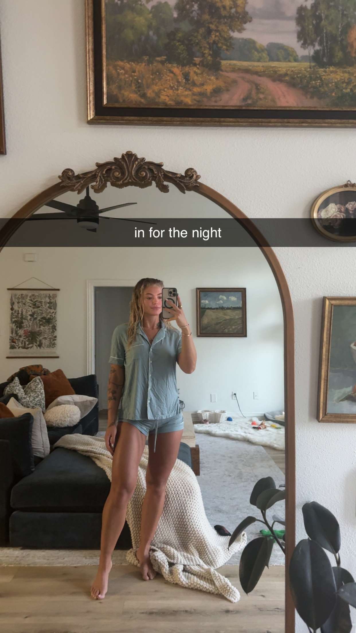 abigailwhhitee snapchat image archive image