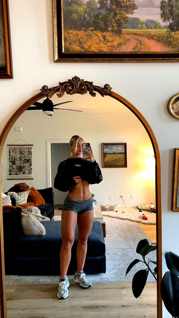 abigailwhhitee image ~ Altpins