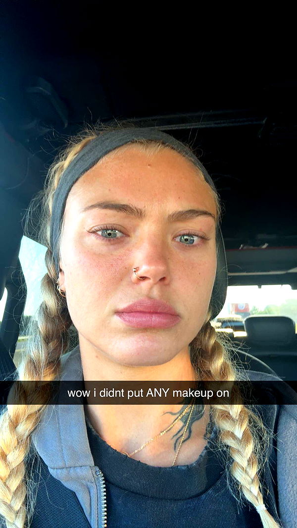 abigailwhhitee image ~ Altpins