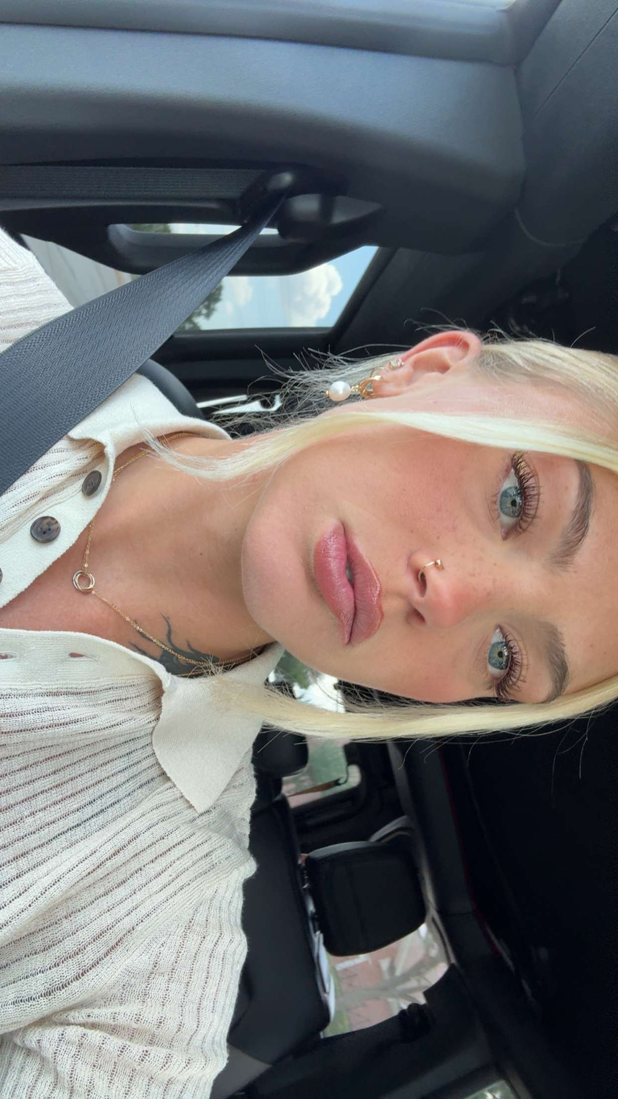 abigailwhhitee snapchat image archive image