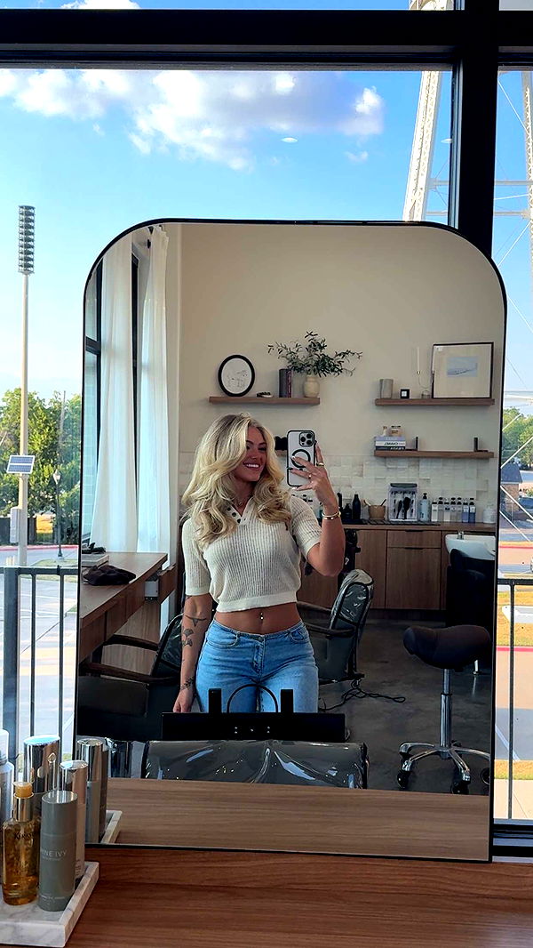 abigailwhhitee image ~ Altpins