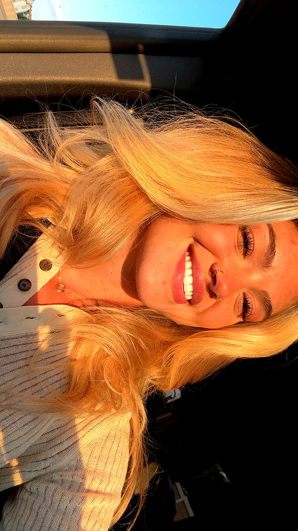 abigailwhhitee image ~ Altpins