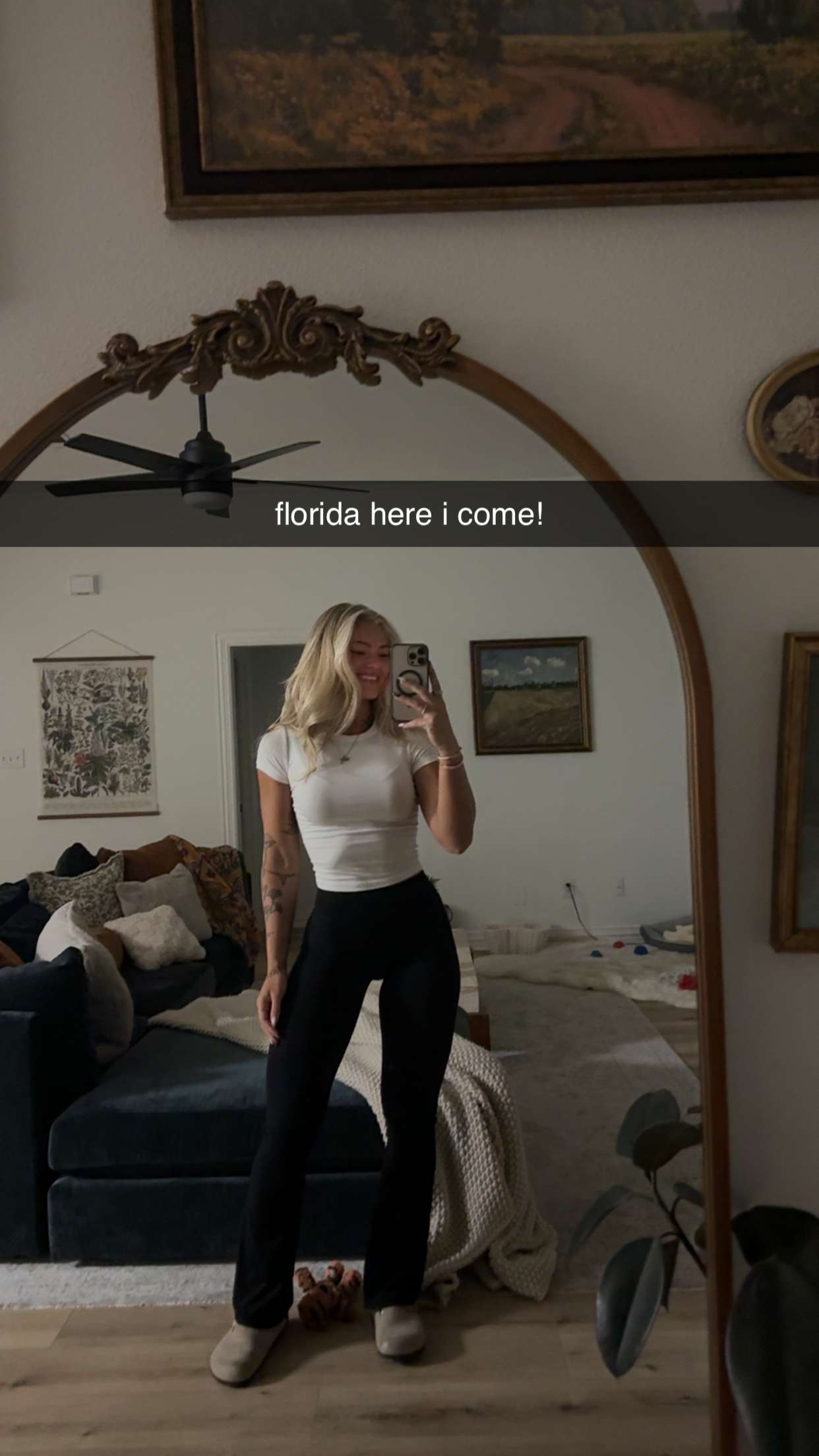 abigailwhhitee snapchat image archive image