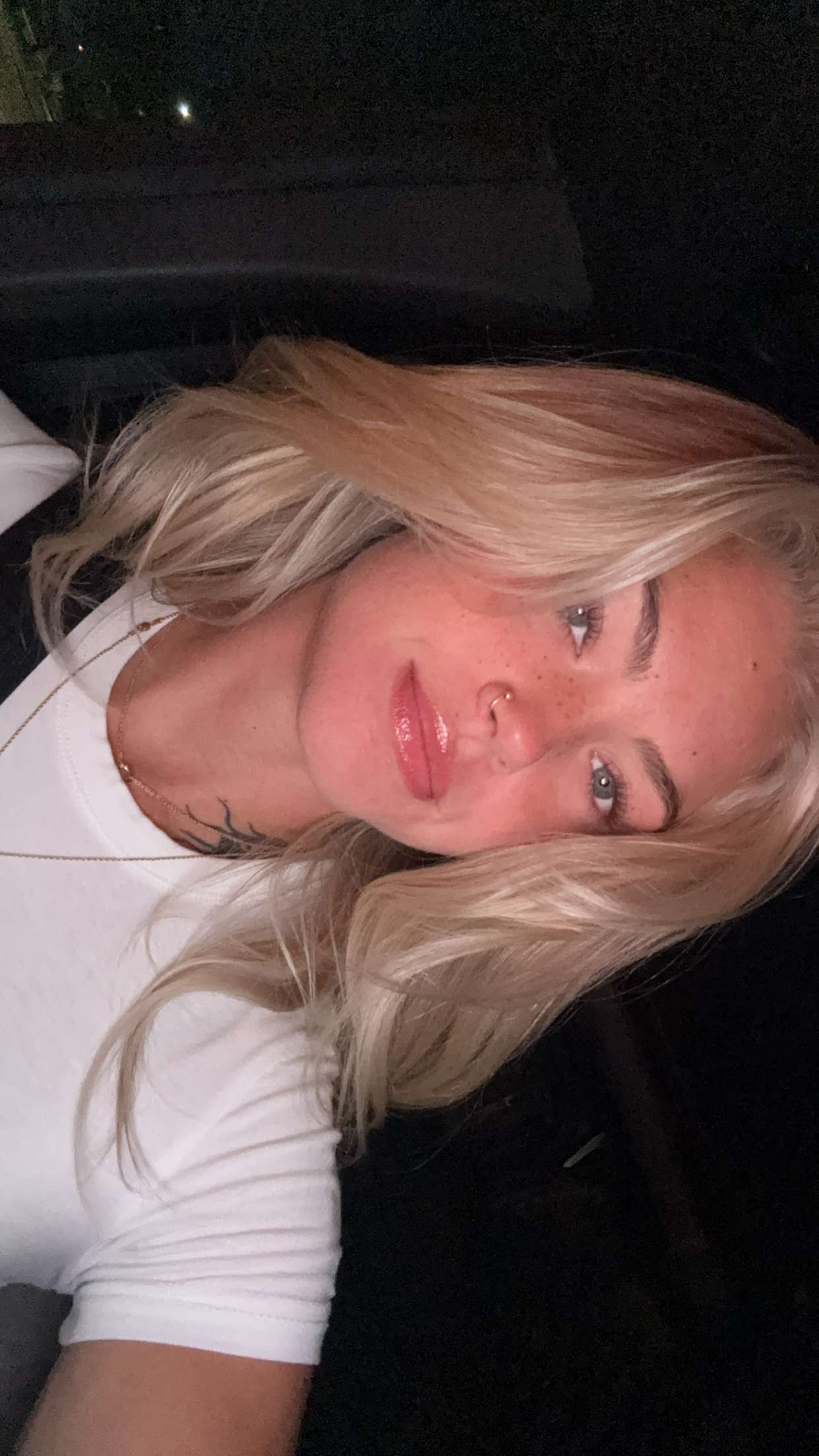 abigailwhhitee snapchat image archive image