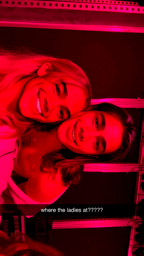 abigailwhhitee image ~ Altpins