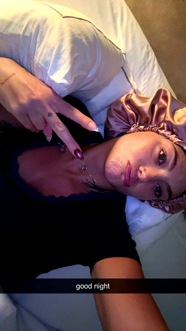 abigailwhhitee image ~ Altpins