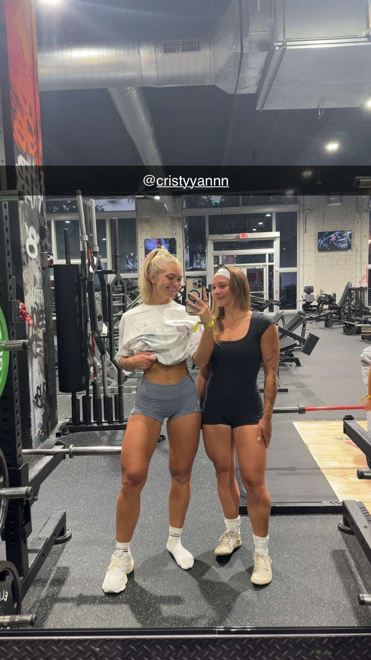 abigailwhhitee snapchat image archive image