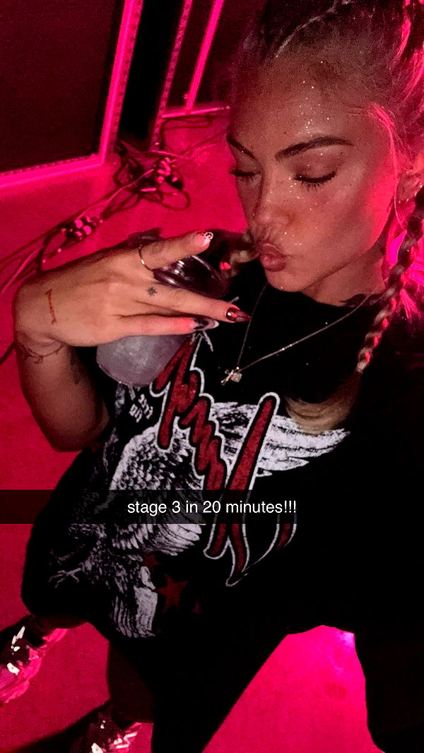 abigailwhhitee image ~ Altpins