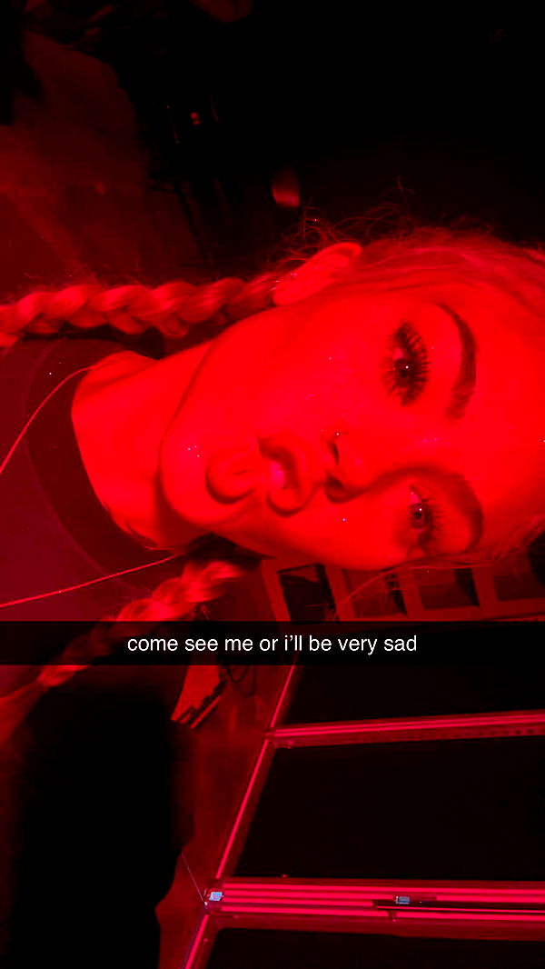 abigailwhhitee image ~ Altpins