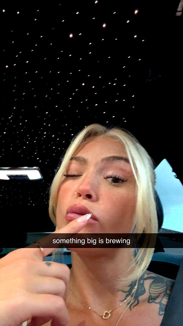 abigailwhhitee image ~ Altpins