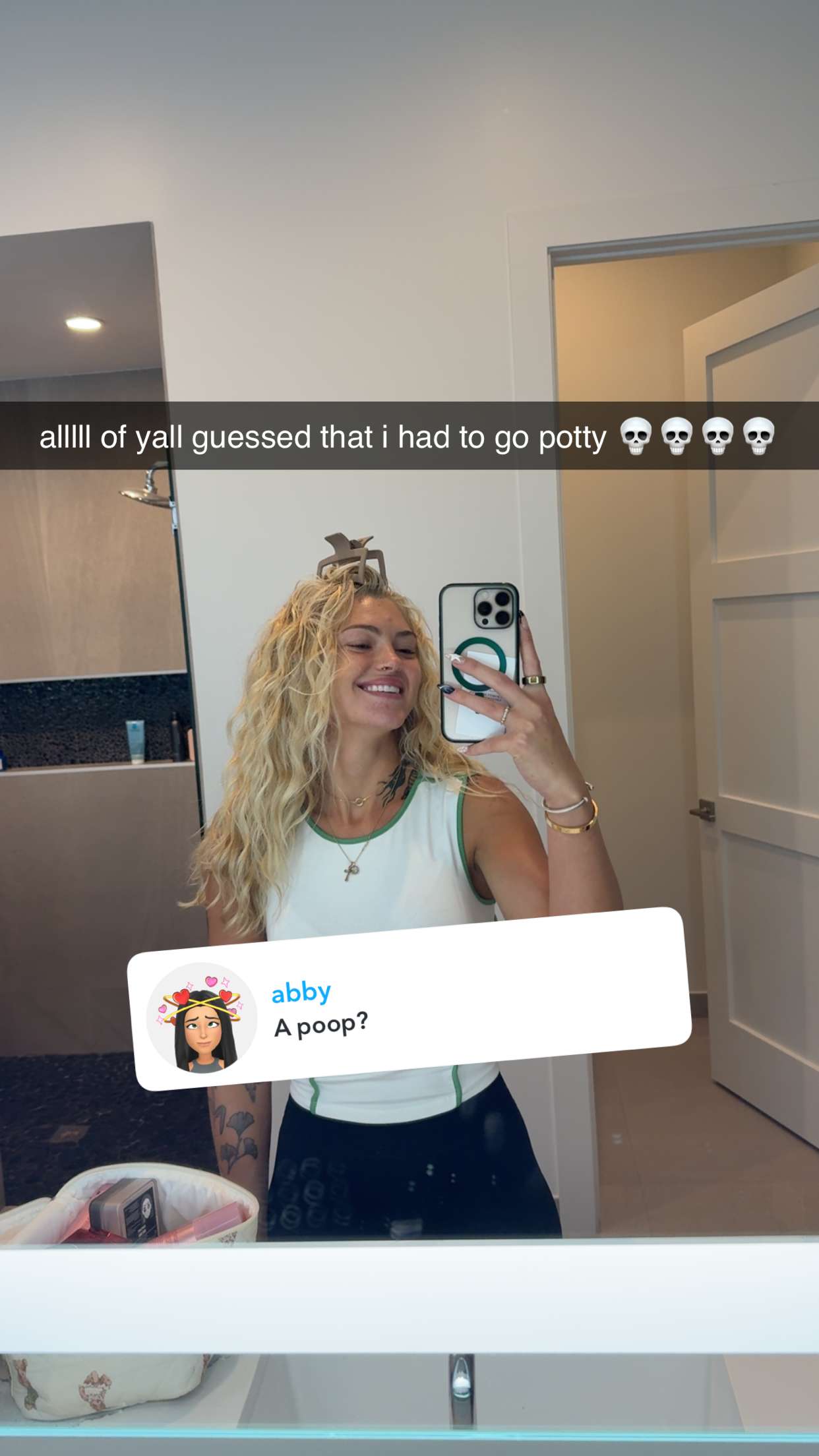 abigailwhhitee snapchat image archive image