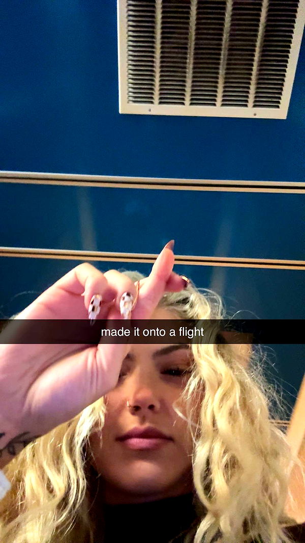 abigailwhhitee image ~ Altpins