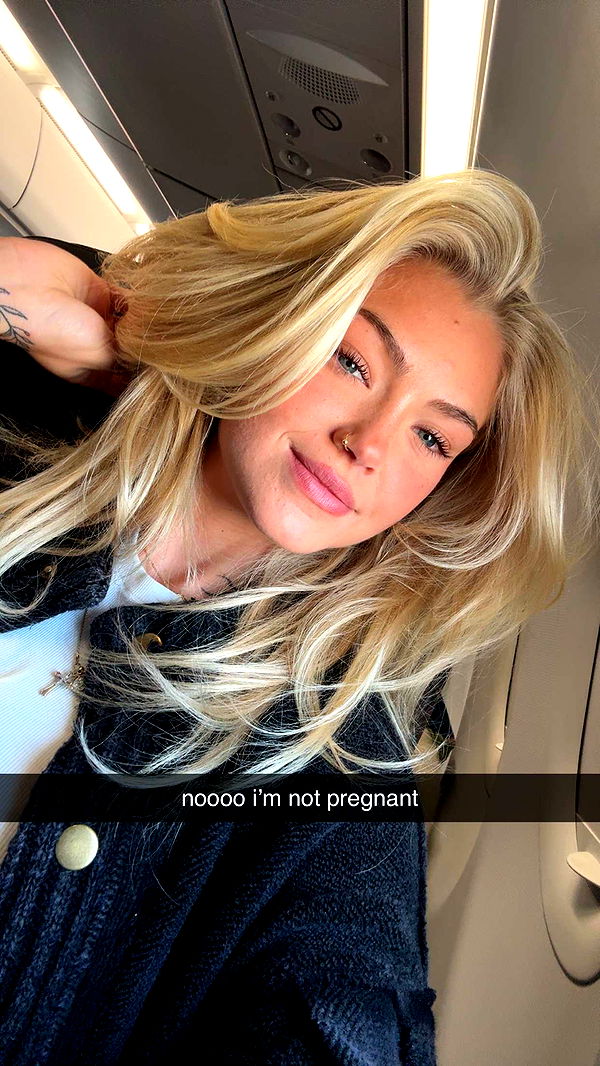 abigailwhhitee image ~ Altpins