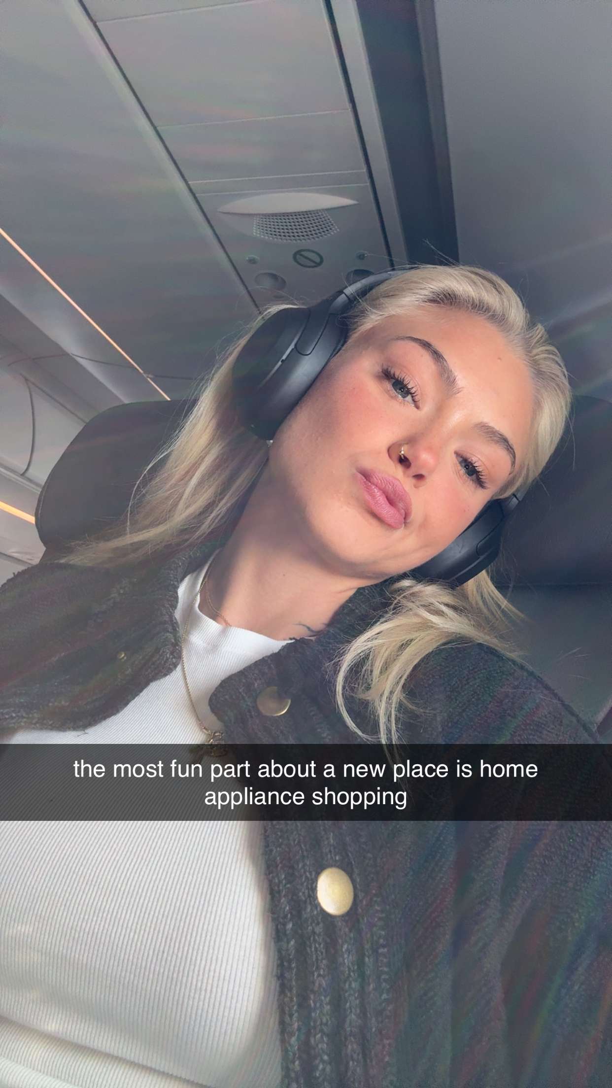 abigailwhhitee snapchat image archive image