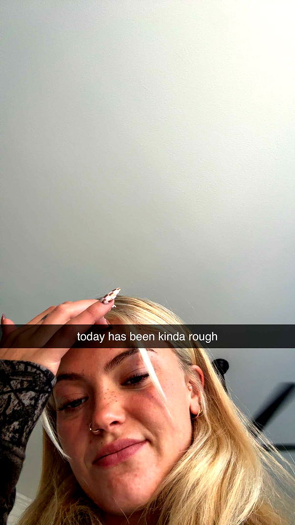 abigailwhhitee image ~ Altpins