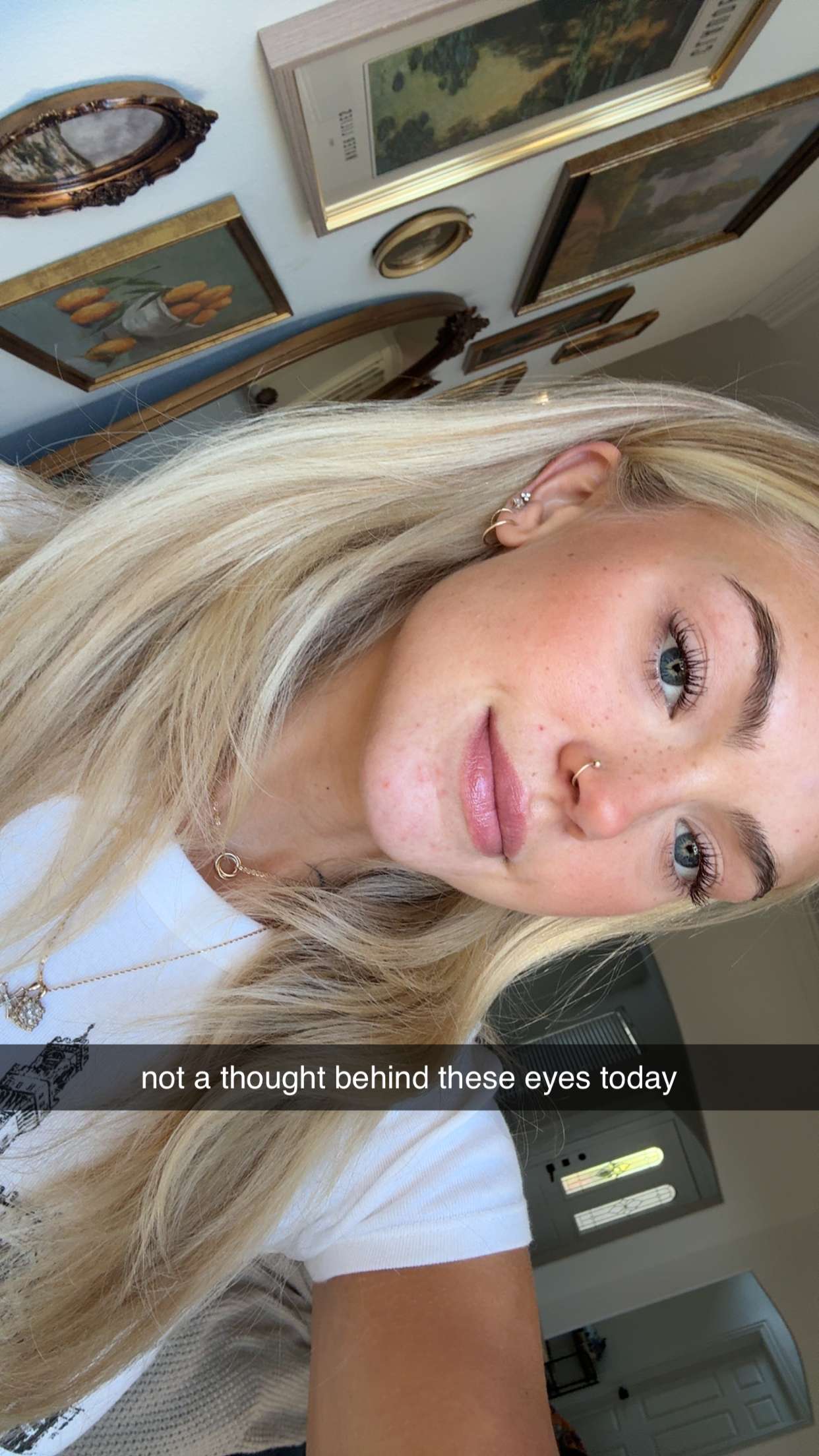 abigailwhhitee snapchat image archive image