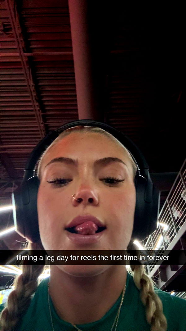 abigailwhhitee image ~ Altpins