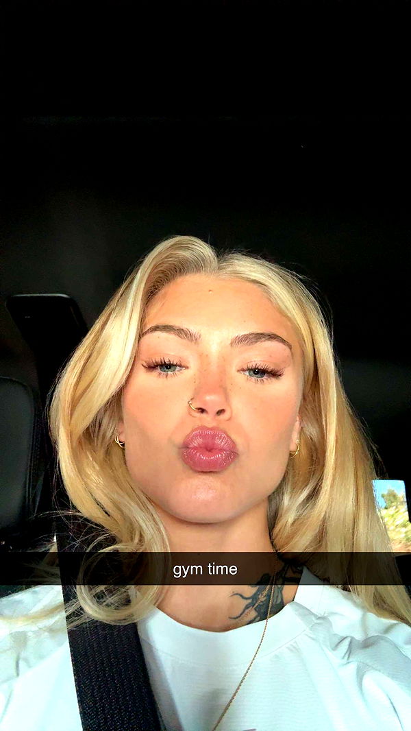 abigailwhhitee image ~ Altpins