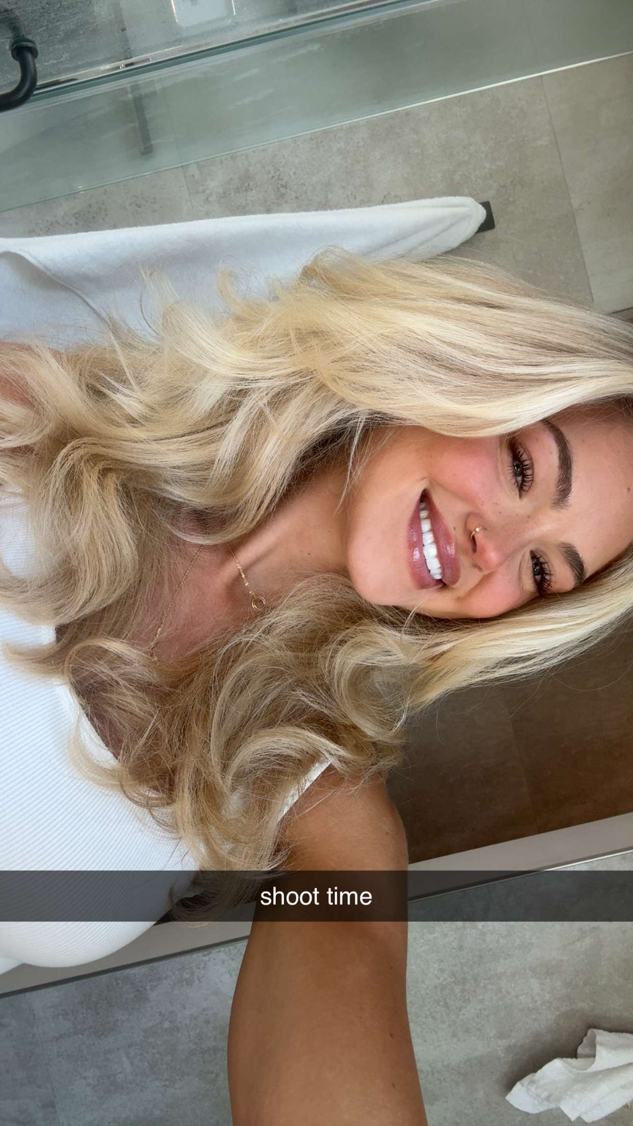 abigailwhhitee snapchat image archive image