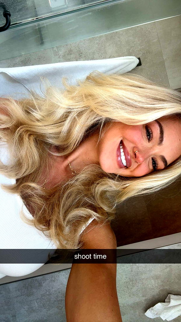 abigailwhhitee image ~ Altpins