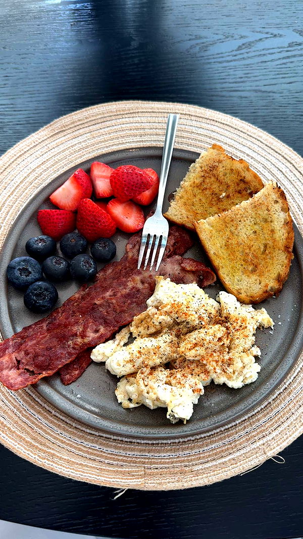 abigailwhhitee image ~ Altpins