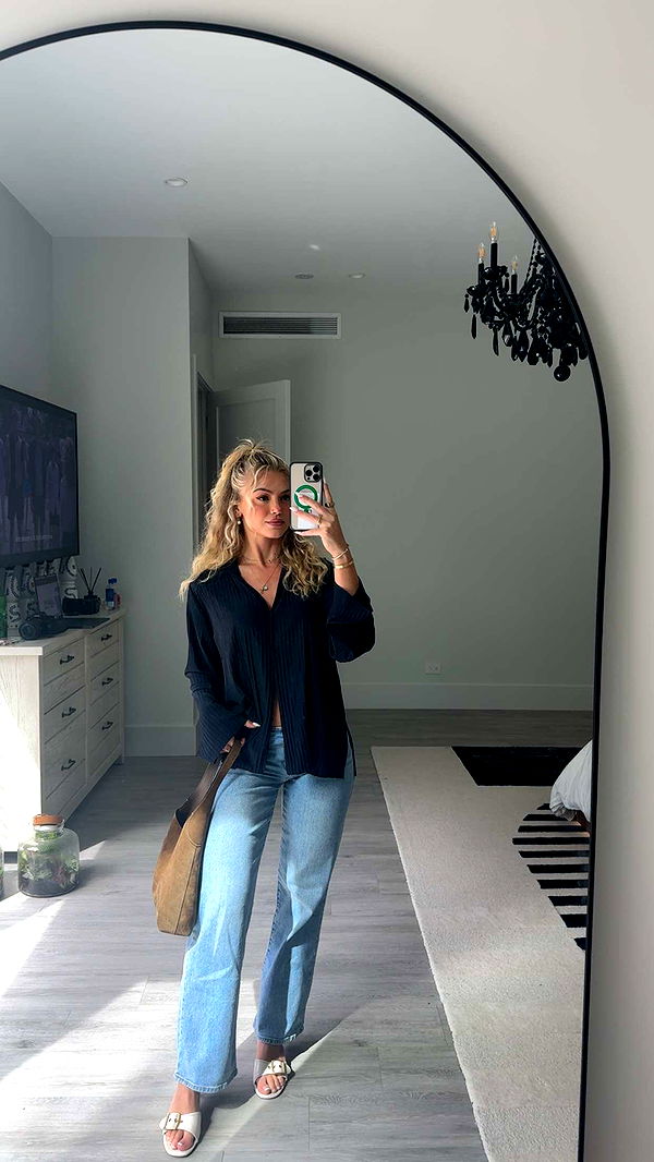 abigailwhhitee image ~ Altpins