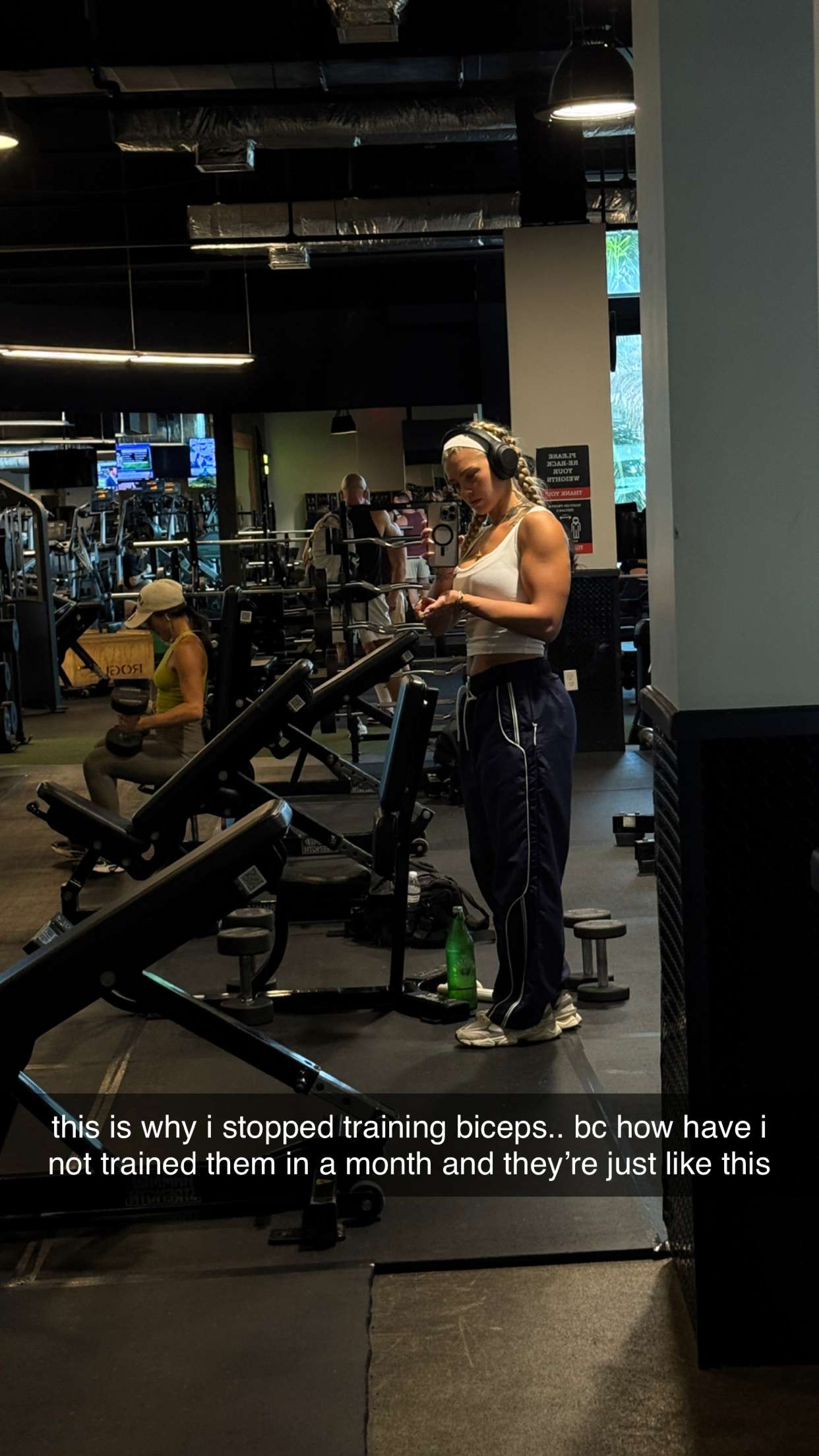 abigailwhhitee snapchat image archive image