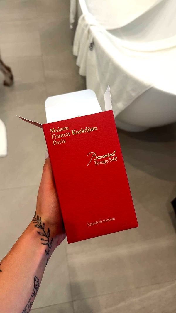 abigailwhhitee image ~ Altpins