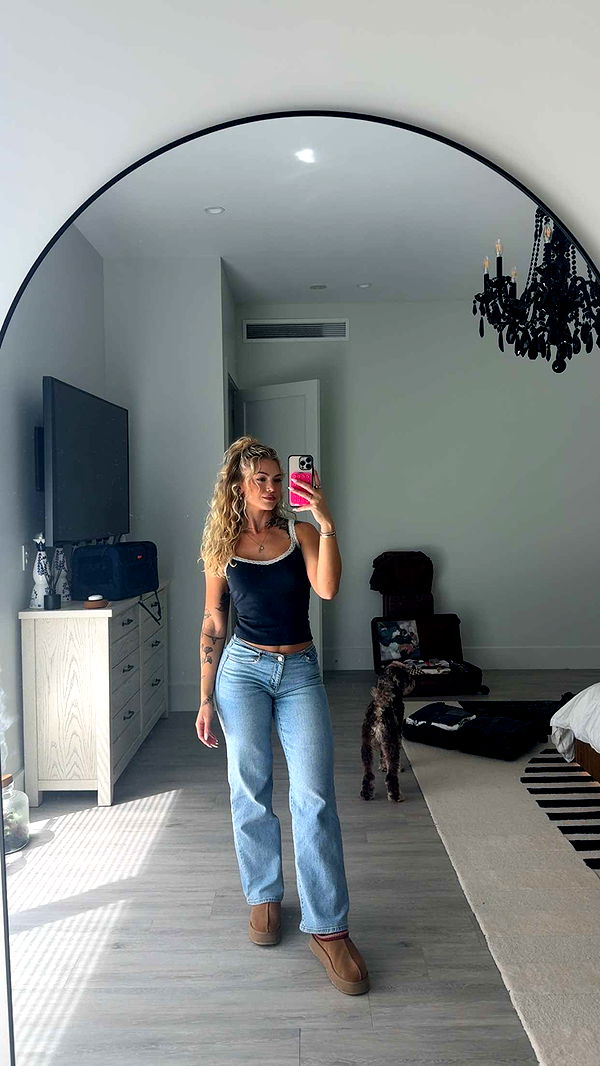 abigailwhhitee image ~ Altpins