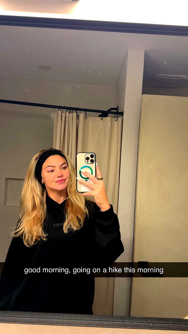 abigailwhhitee image ~ Altpins