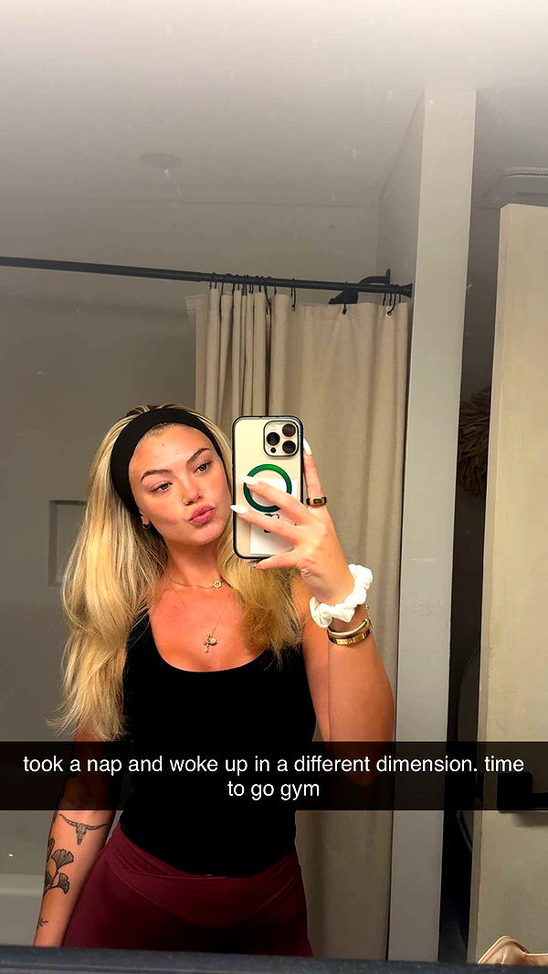 abigailwhhitee image ~ Altpins