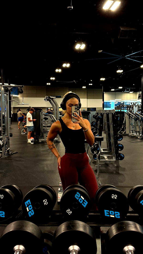 abigailwhhitee image ~ Altpins