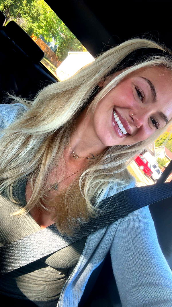 abigailwhhitee image ~ Altpins