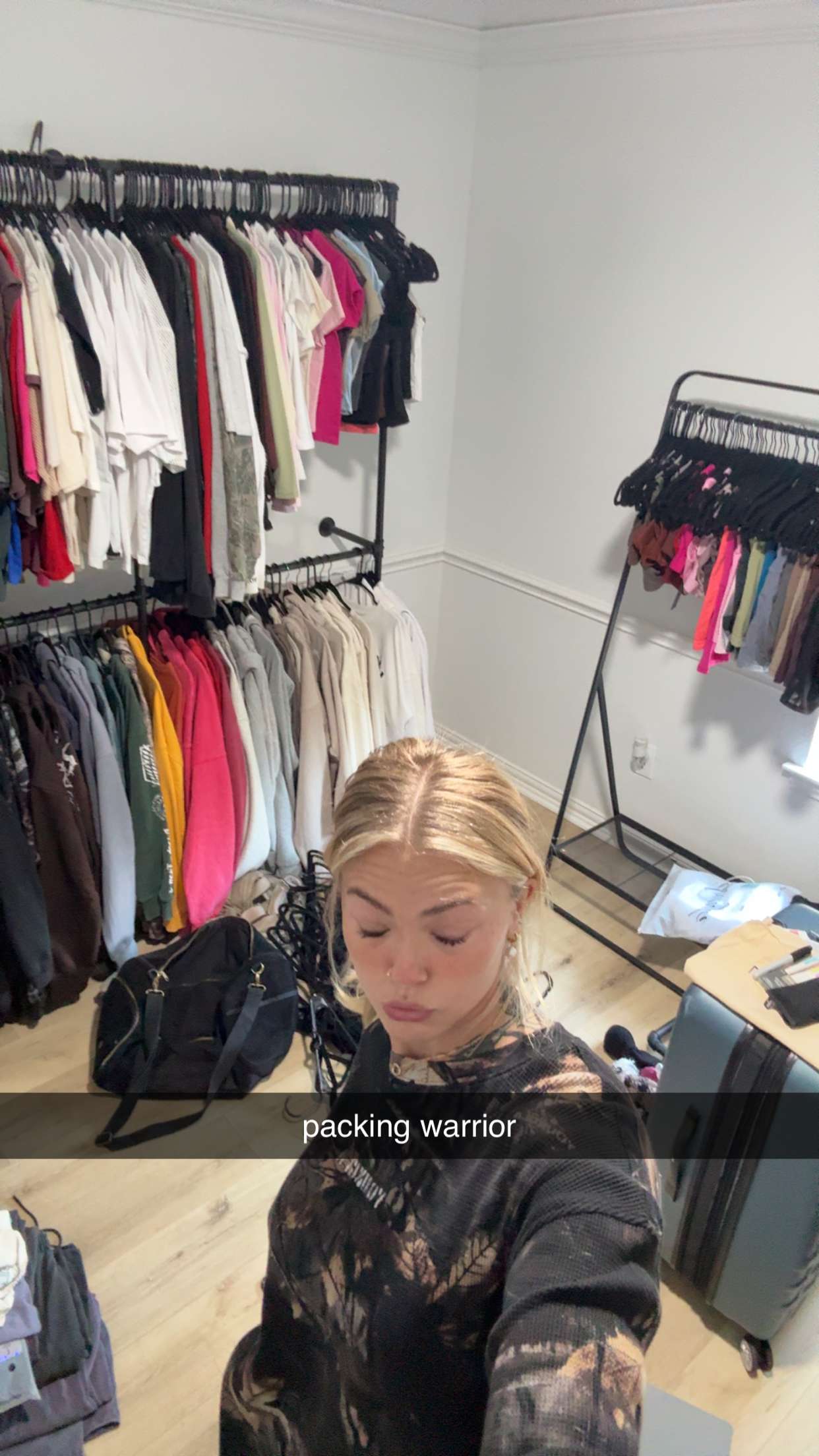 abigailwhhitee snapchat image archive image