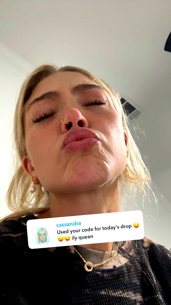 abigailwhhitee image ~ Altpins