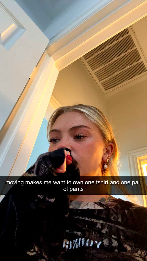 abigailwhhitee image ~ Altpins