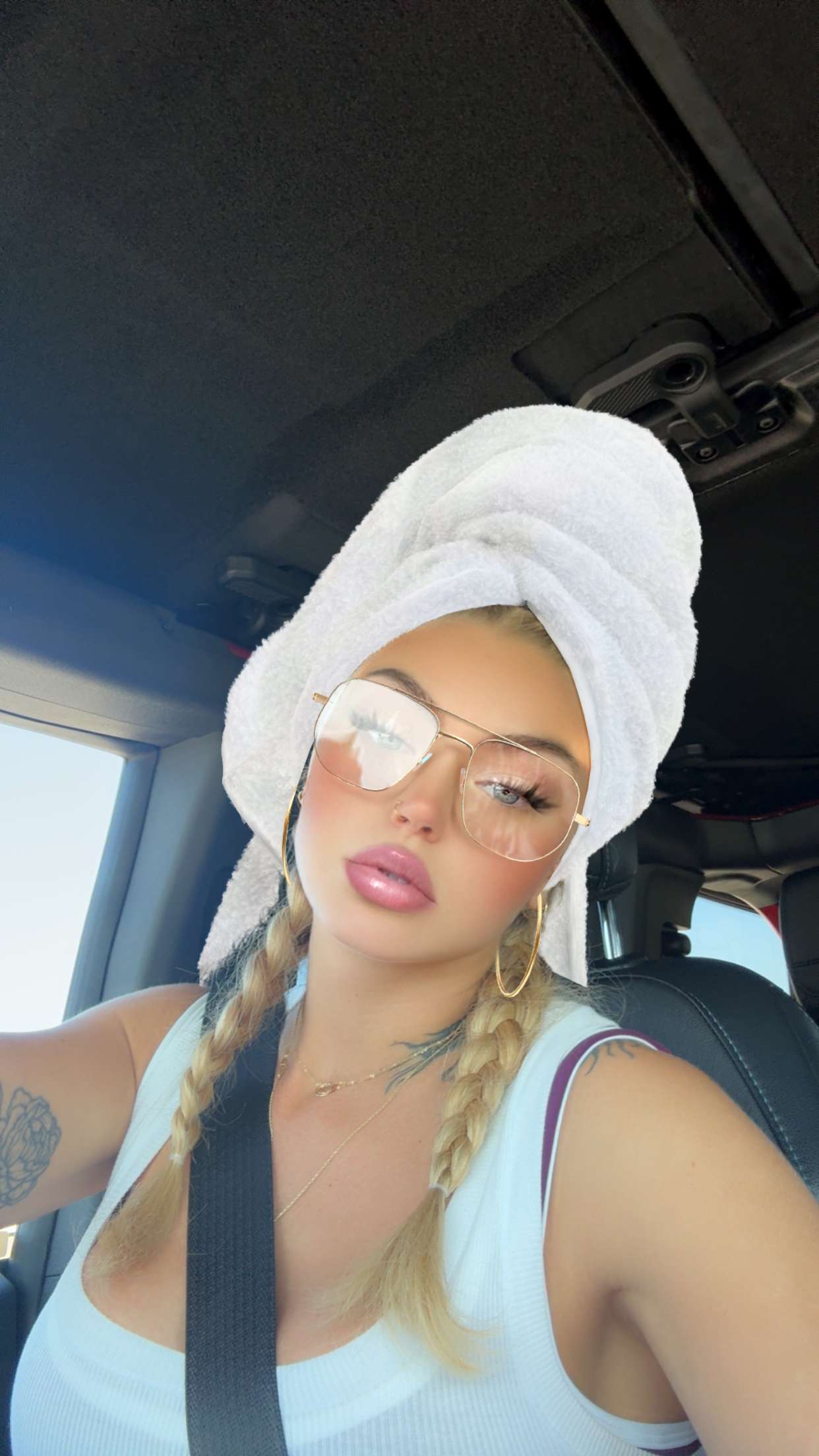 abigailwhhitee snapchat image archive image