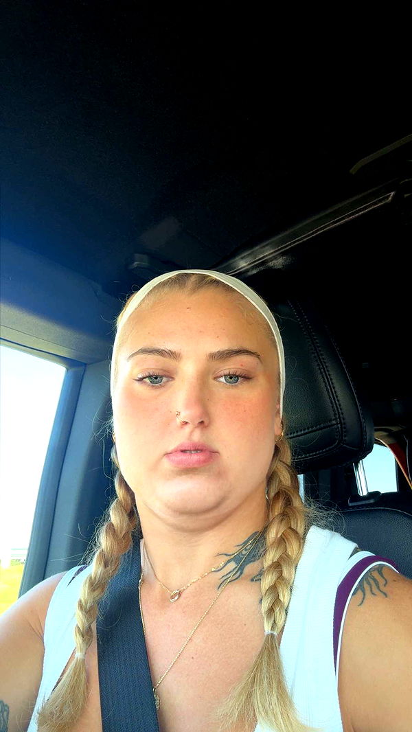 abigailwhhitee image ~ Altpins