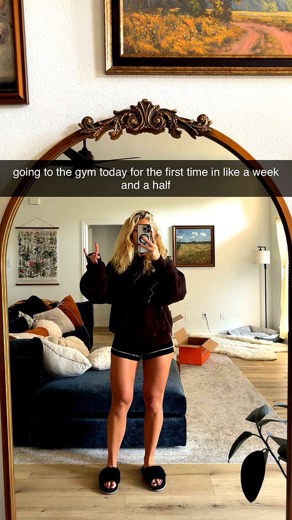 abigailwhhitee image ~ Altpins