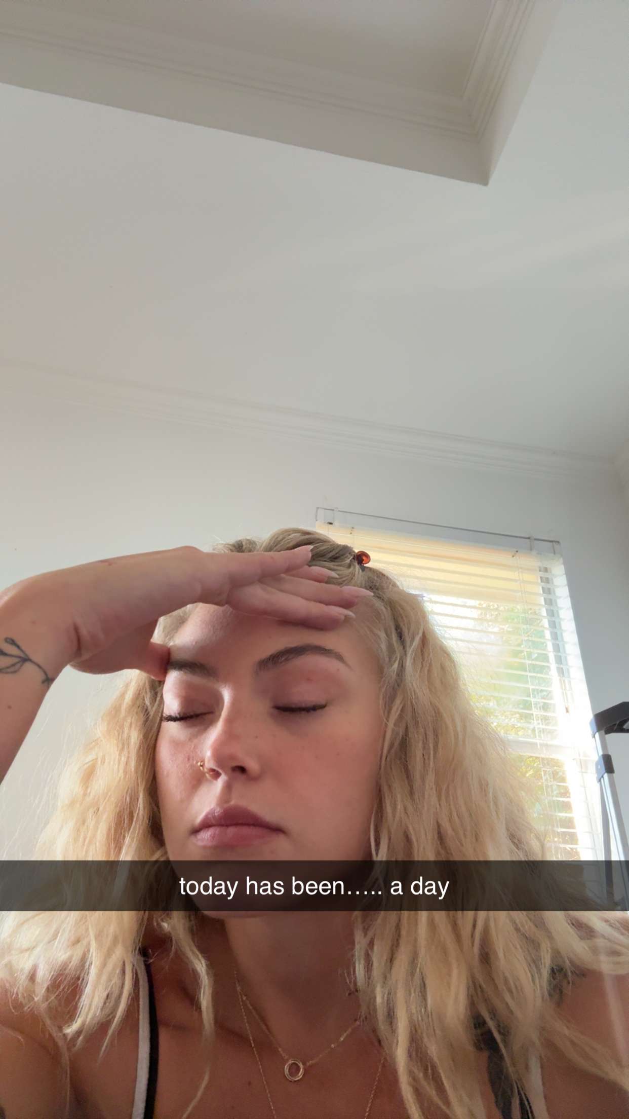 abigailwhhitee snapchat image archive image