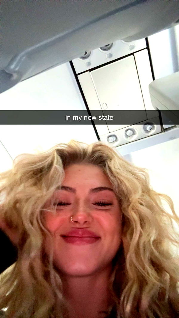 abigailwhhitee image ~ Altpins