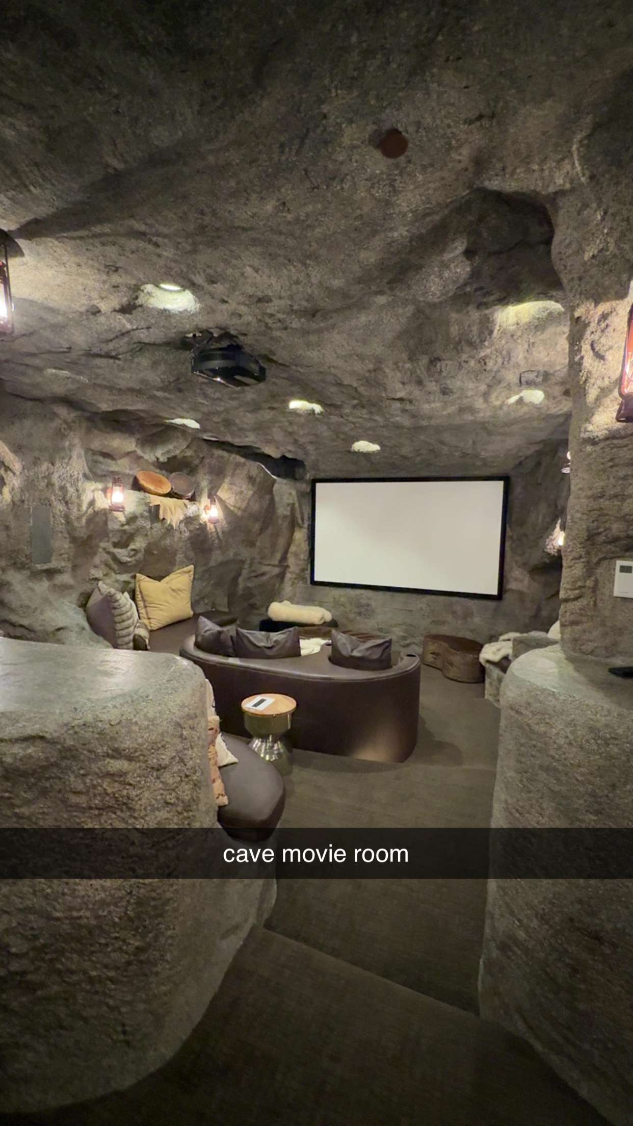 abigailwhhitee snapchat image archive image