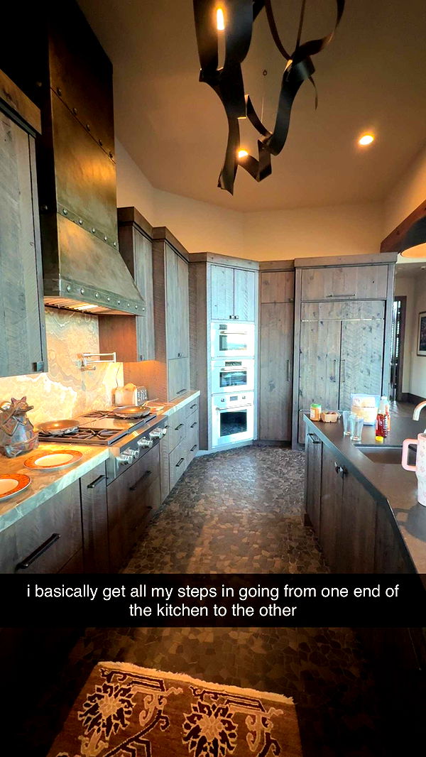 abigailwhhitee image ~ Altpins