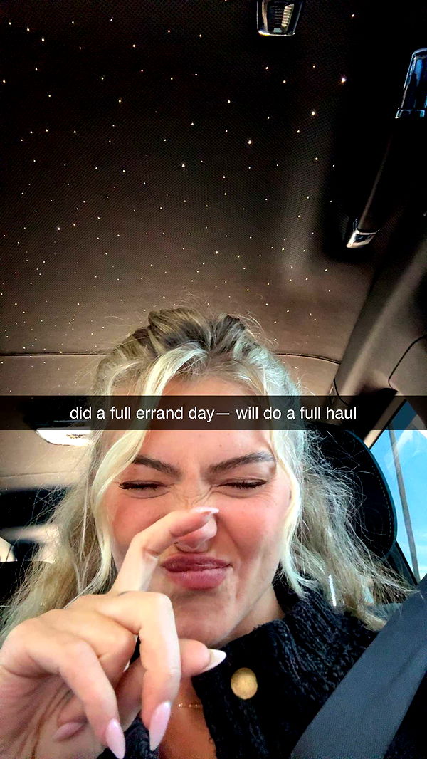 abigailwhhitee image ~ Altpins